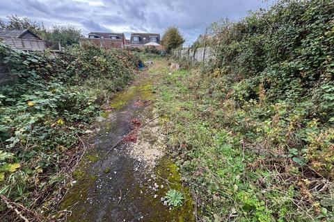 3 bedroom property with land for sale, Grange Close, Misterton, Doncaster