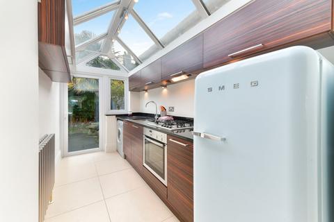 2 bedroom terraced house for sale, Eversleigh Road, Wandsworth, London, SW11