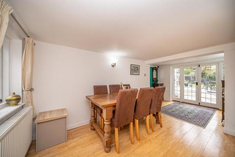 undefined, The Green, Edlesborough, LU6 2JF