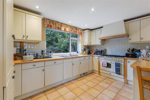 undefined, Fernhill, Oxshott, Leatherhead