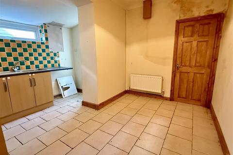 2 bedroom terraced house for sale, High Street, Tumble, Tumble, Carmarthenshire
