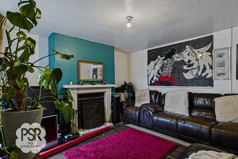 3 bedroom property for sale, Union Road, New Mills, SK22