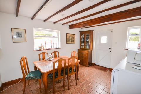 6 bedroom detached house for sale, West Hill Road, West Hill