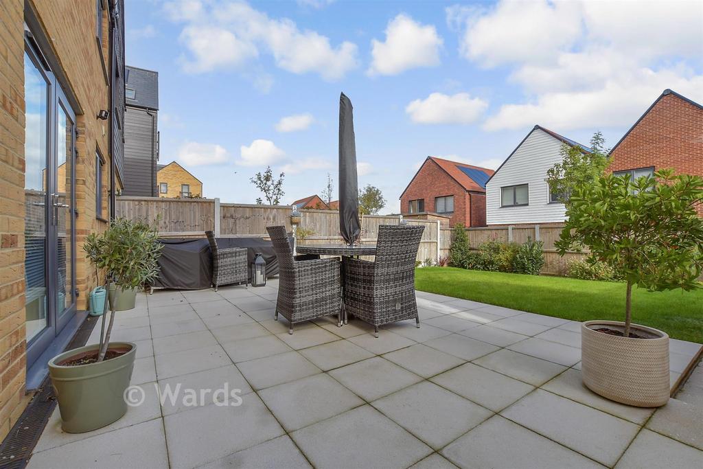 Patio / Decking
