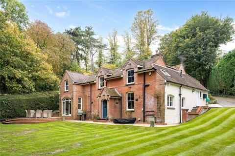 Rasehill Close, Rickmansworth, Hertfordshire, WD3