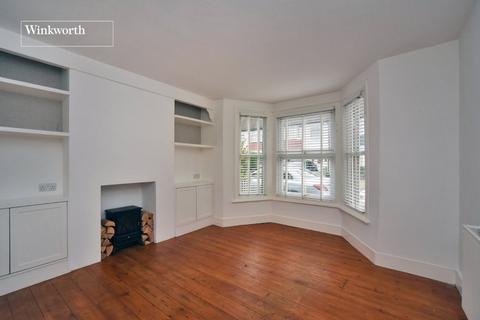 2 bedroom end of terrace house for sale, Idmiston Square, Worcester Park, KT4