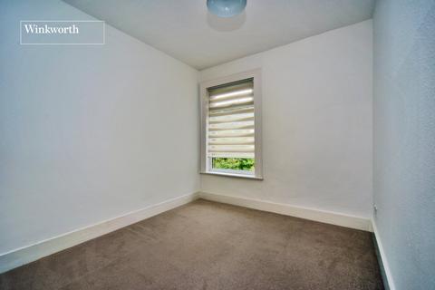 62 Idmiston Square, Worcester Park, KT4 7SY