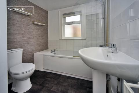 62 Idmiston Square, Worcester Park, KT4 7SY