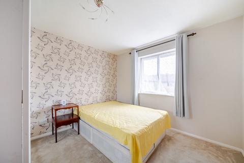 1 bedroom apartment for sale, Firs Close, Mitcham CR4