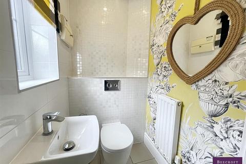 32 Bellscroft, Wombwell, Barnsley, S73 0UZ