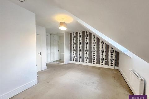 32 Bellscroft, Wombwell, Barnsley, S73 0UZ