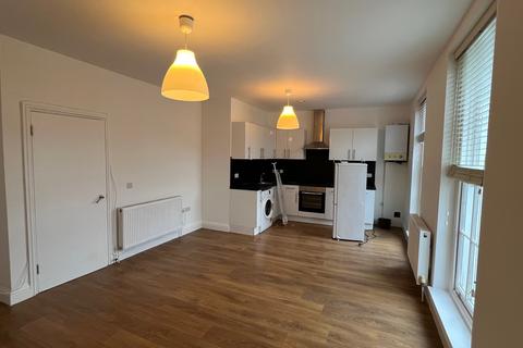 2 bedroom apartment to rent, Hanley Road, London N4