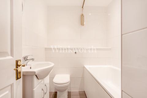 3 bedroom apartment to rent, Mount Road, Hendon NW4