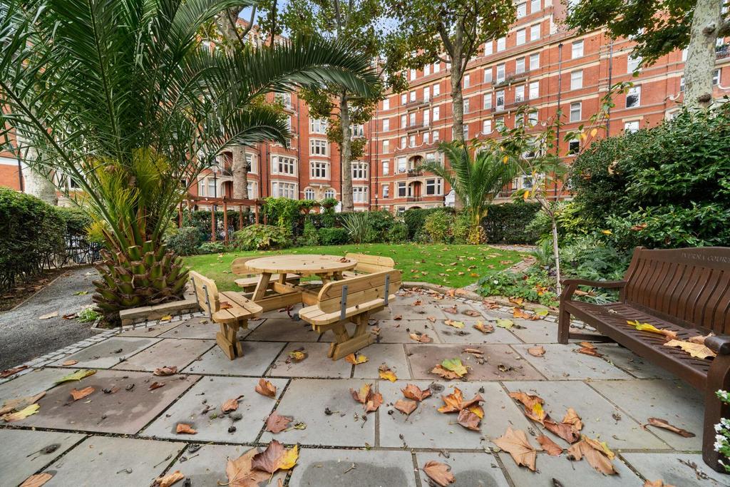 1 Iverna Court, W8 6 TY-1.jpg