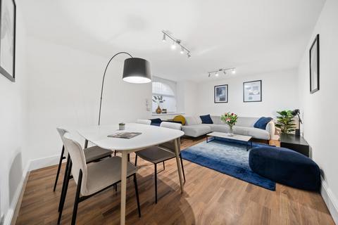 2 bedroom flat to rent, Iverna Court, Kensington