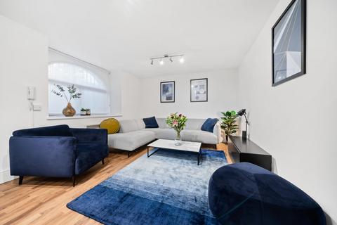 2 bedroom flat to rent, Iverna Court, Kensington