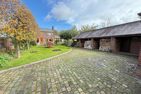 3 bedroom detached house for sale, Brookhouse Lane, Staffordshire ST2