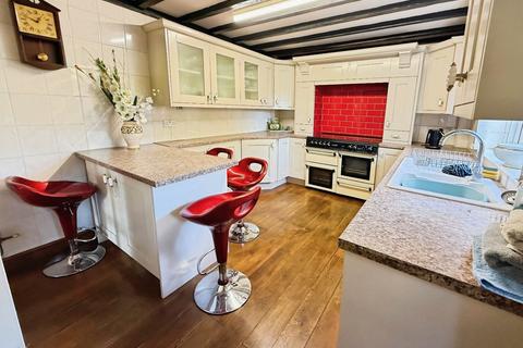 3 bedroom detached house for sale, Brookhouse Lane, Staffordshire ST2