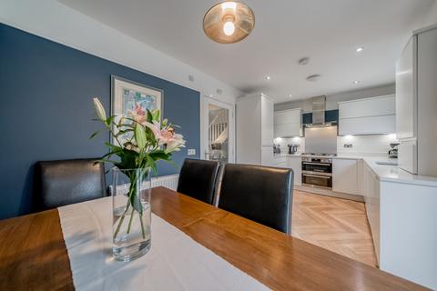 undefined, 8 Red Burn Wynd, Helensburgh, G84 7EH
