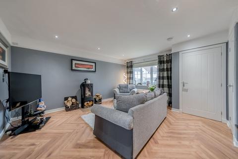 undefined, 8 Red Burn Wynd, Helensburgh, G84 7EH