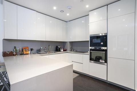 2 bedroom flat to rent, Haines House,10 Charles Clowes Walk, The Residence, Nine Elms, London, SW11