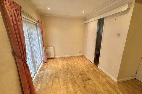 undefined, Norman Road, Mirfield