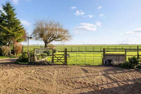 undefined, Hundred Foot Bank, Littleport, CB6