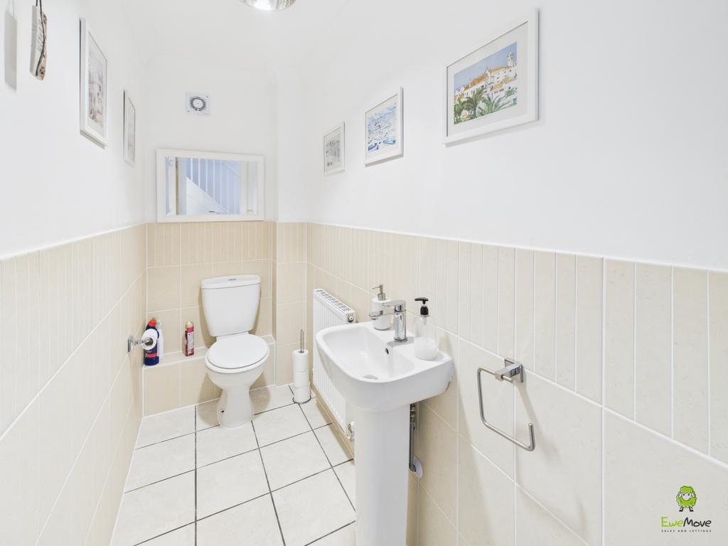 Ground Floor WC James Hillier Ewe Move Bexley and D