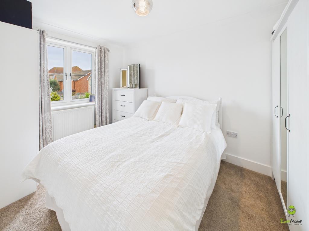 Bedroom 2 James Hillier Ewe Move Bexley and Dartfor