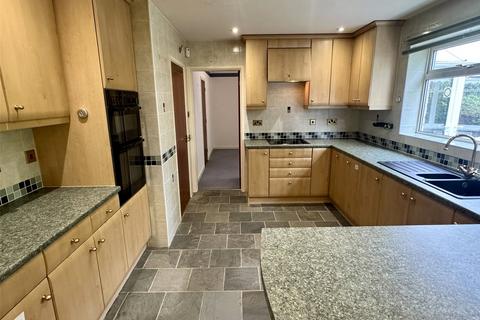 4 bedroom detached house for sale, Rectory Gardens, Somerset TA20