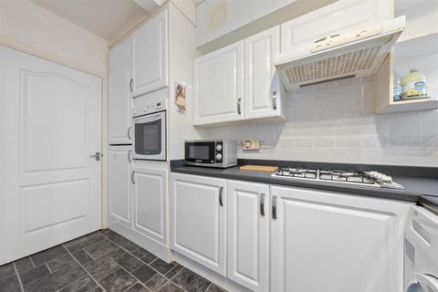94 Burnhall Place, Wishaw, ML2 8EE