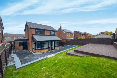 26 Clitheroe Drive, Bury, BL8 2JU