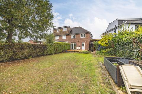undefined, St Andrews Crescent,  Windsor