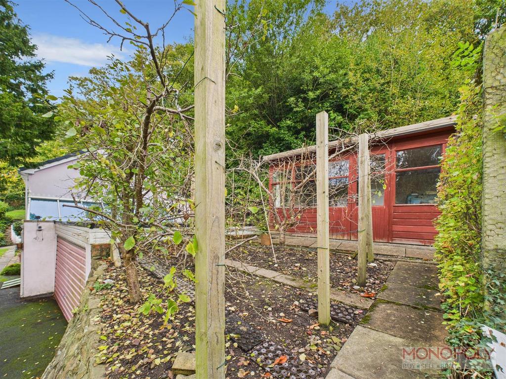 Front Right Garden