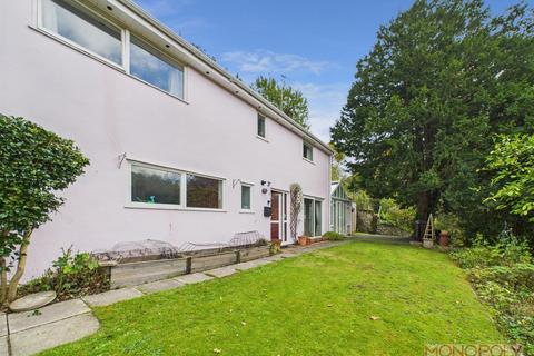 5 bedroom detached house for sale, Rhyddyn Hill, Caergwrle, Wrexham