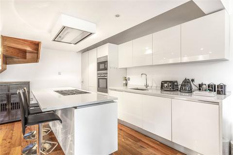 2 bedroom apartment to rent, Wimbledon Park Side, Wimbledon, London, SW19