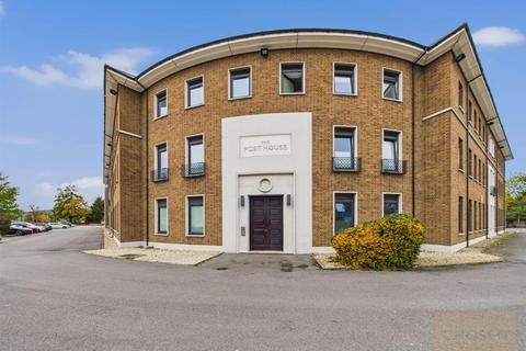 Eastern Avenue, Gloucester
