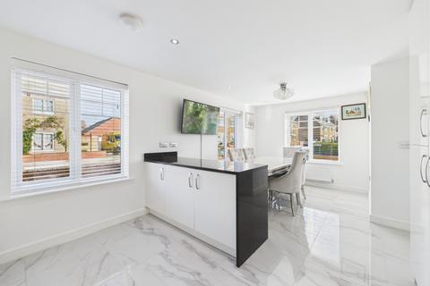 4 bedroom detached house for sale, Hawker Way, Pineham, NN4 9EW
