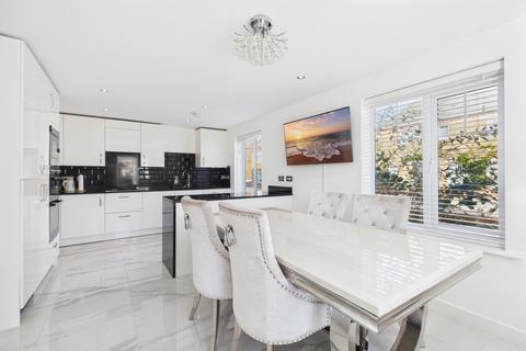 4 bedroom detached house for sale, Hawker Way, Pineham, NN4 9EW