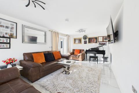 4 bedroom detached house for sale, Hawker Way, Pineham, NN4 9EW