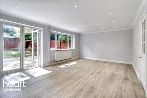 undefined, Stansgate Avenue, CAMBRIDGE