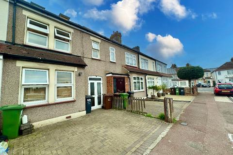 4 bedroom terraced house for sale, Craven Gardens, Barking