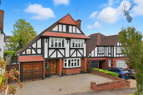 4 bedroom house for sale, The Glade, Woodford Green IG8