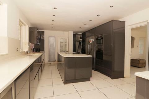 4 bedroom detached house for sale, New Road Hill, Downe, Orpington, BR6
