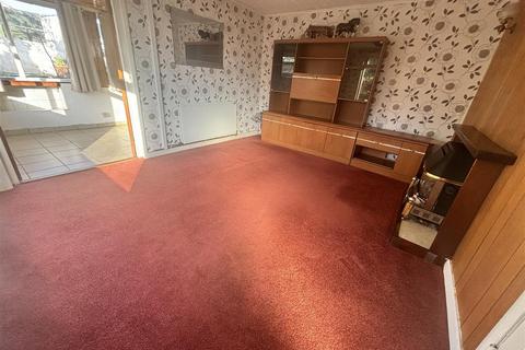 2 bedroom detached bungalow for sale, Milton Crescent, Milford Haven