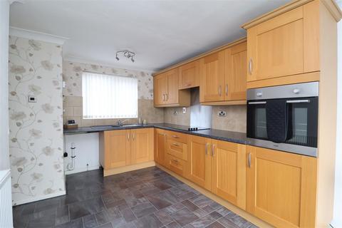 2 bedroom terraced house for sale, Westway, Worksop S81