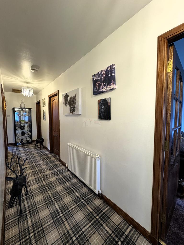 Hallway.JPG