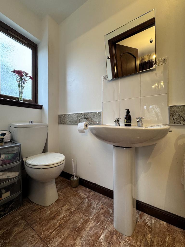 En-Suite a.JPG