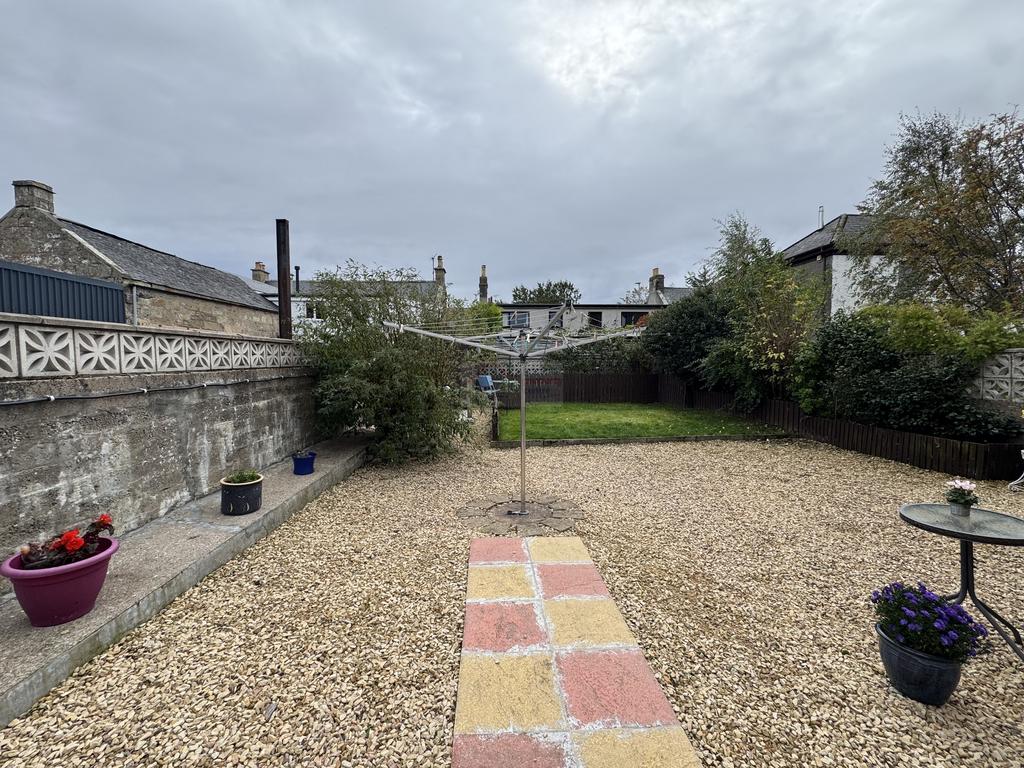 Garden a.JPG