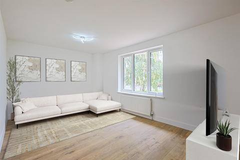 2 bedroom chalet for sale, Kendal Close, Hullbridge SS5